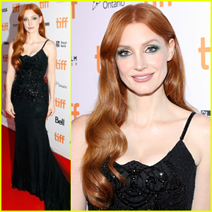 Jessica Chastain Steps Out in Chic Style For 'The Forgiven' Premiere During TIFF