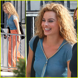 Margot Robbie Wears The Biggest Smile in The World As She Arrives On The 'Babylon' Set