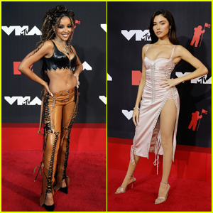 Tinashe & Madison Beer Heat Up the MTV VMAs 2021 Red Carpet