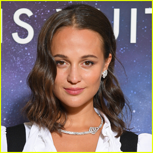 Alicia Vikander Says Playing Two Characters in 'The Green Knight' Was a 'Gift'