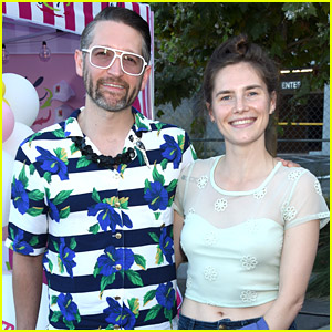 Amanda Knox Announces She & Husband Christopher Robinson Welcomed Baby Girl Months Ago