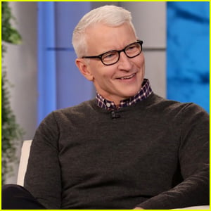 Anderson Cooper Says His Son Wyatt is Obsessed with Feet - Watch!