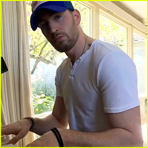 Chris Evans' Latest Piano Video Is Making Him Go Viral Yet Again