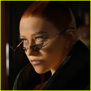 Christina Aguilera Debuts Fiery Red Hair in 'Pa Mis Muchachas' Music Video - Watch!