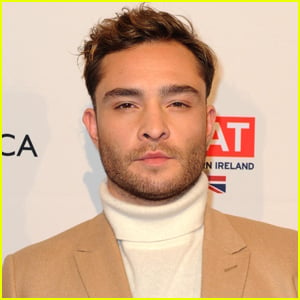 Ed Westwick Teases His Halloween Costume with Nude Selfie!