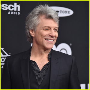 Jon Bon Jovi Tests Positive for Breakthrough COVID