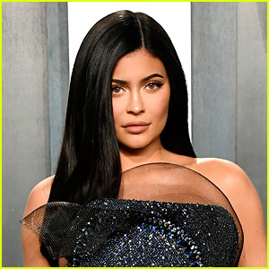 Kylie Jenner Flaunts Her 'Growing' Baby Bump in New Shadow Photo
