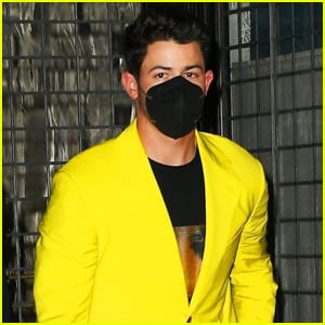 Nick Jonas Wears Bright Yellow Suit to Latest Jonas Brothers Performance in NYC