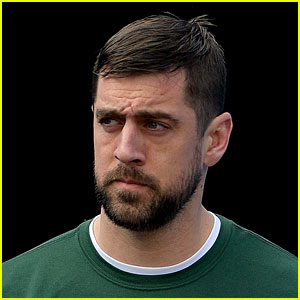Aaron Rodgers Has COVID-19, Is Reportedly Unvaccinated After Telling Reporters He Was 'Immunized'