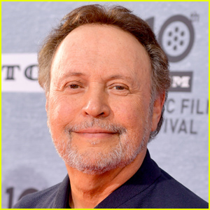 Billy Crystal to Return to Broadway in Musical Adaptation of 'Mr. Saturday Night'