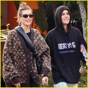 Hailey & Justin Bieber Grab an Early Dinner in Beverly Hills