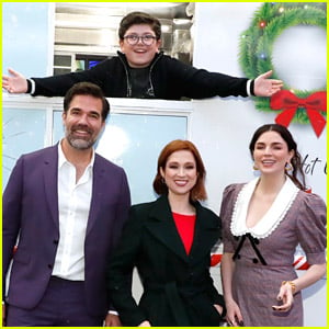 Ellie Kemper Joins 'Home Sweet Home Alone' Co-Stars to Hand Out Holiday Treats in NYC!