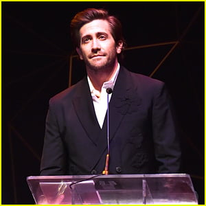 Jake Gyllenhaal Makes First Public Appearance After Taylor Swift's 'All Too Well' Release