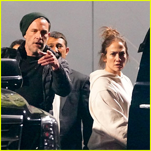Jennifer Lopez & Ben Affleck Spotted Touching Down in L.A. on Private Plane