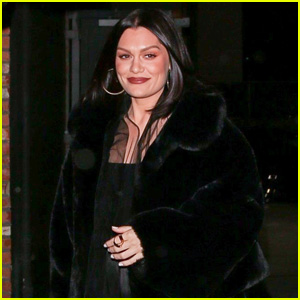 Jessie J Gives Emotional Performance After Revealing Miscarriage