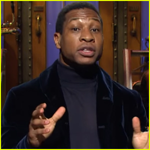 Jonathan Majors Jokes About Idris Elba's Good Looks in 'Saturday Night Live' Monologue - Watch!