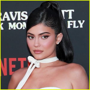 Kylie Jenner Seemingly Delays Holiday Makeup Line Amid Backlash Surrounding Astroworld Tragedy (Report)