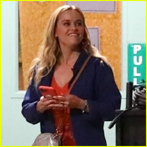 Reese Witherspoon Wraps Up Filming on 'Your Place or Mine' Ahead of Thanksgiving