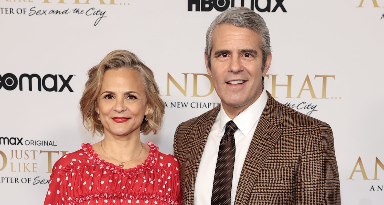Andy Cohen & Pal Amy Sedaris Step Out for 'And Just Like That' Premiere in NYC! | Amy Sedaris, And Just Like That, Andrew Rannells, Andy Cohen, Billy Eichner, Gayle King - Vimarsana News