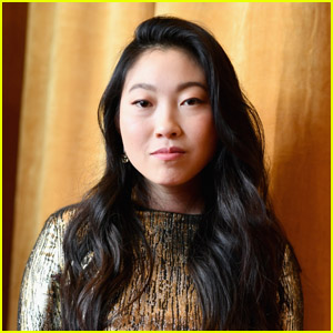 Awkwafina Joins the Cast of Dracula Movie ‘Renfield’ | Awkwafina ...