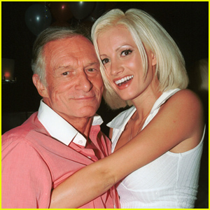 Holly Madison Reveals Details About 'Traumatic' First Time Having Sex With Hugh Hefner