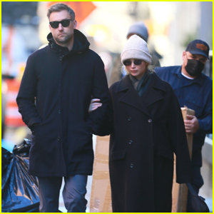 Pregnant Jennifer Lawrence enjoys a walk with husband Cooke Maroney in NYC