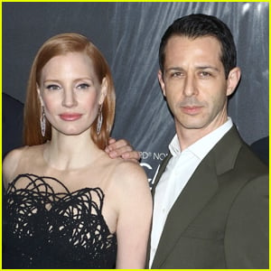 Jessica Chastain Defends Jeremy Strong After 'New Yorker' Profile