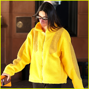 Kendall Jenner Grabs Breakfast Before Jetting Out of Aspen