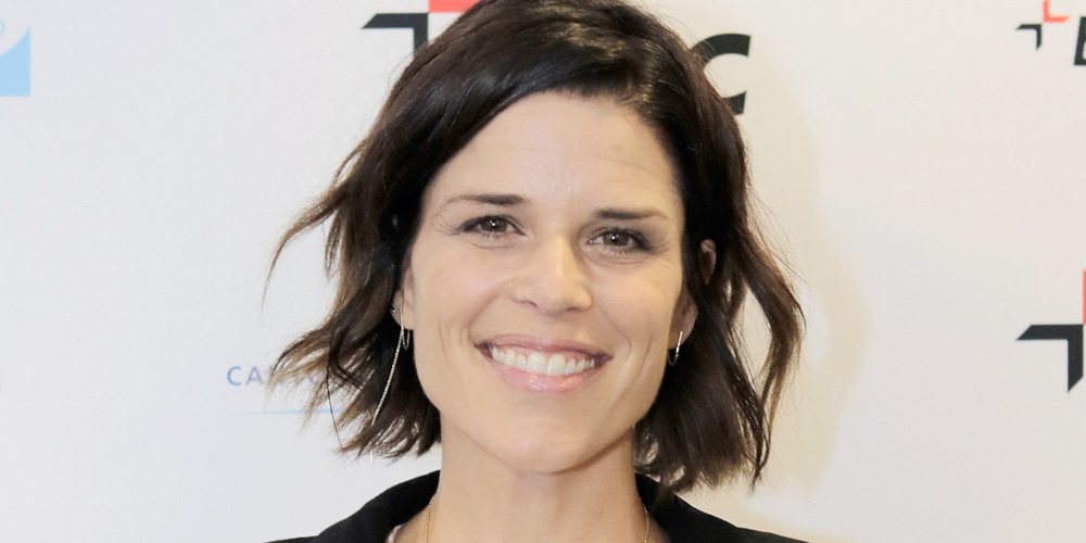 Neve Campbell Explains Why She Told Her 3-Year-Old Son He's Adopted 'From the Beginning' | JJ Feild, Neve Campbell, Raynor Feild - Vimarsana News
