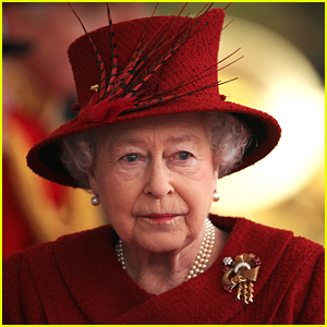 Queen Elizabeth's Lady in Waiting Diana Farnham Dies at 90