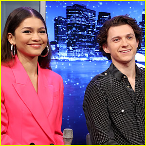 Zendaya & Tom Holland Spotted On a 'Harry Potter' Date with His Family in London!