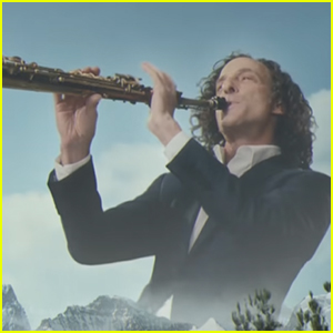 Kenny G Plays Sax in Busch Beer’s Super Bowl 2022 Commercial - WATCH NOW!