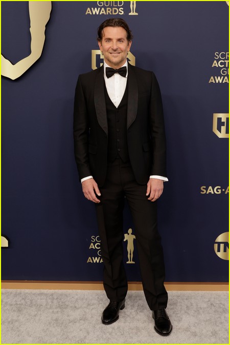 Bradley Cooper at SAG Awards 2022