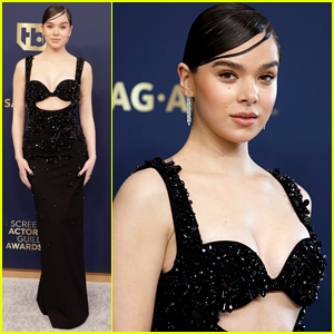 Hailee Steinfeld Is Pure Perfection at SAG Awards 2022!