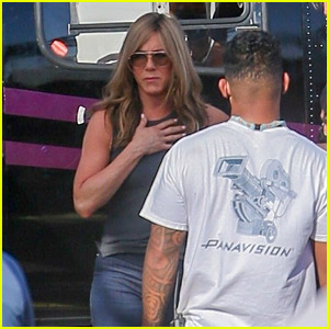 Jennifer Aniston Seems to Share Heartfelt Moment with the Crew of 'Murder Mystery 2'