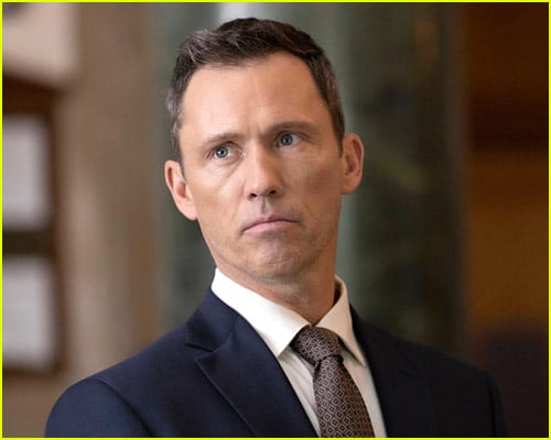 Jeffrey Donovan as Detective Frank Cosgrove in Law and Order revival