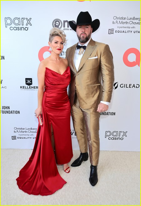 Chris Sullivan, Rachel Sullivan at the Elton John Oscar Party 2022