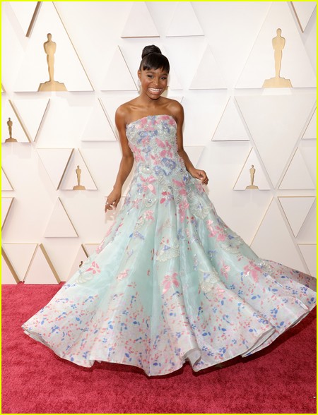 Saniyya Sidney on the Oscars 2022 red carpet