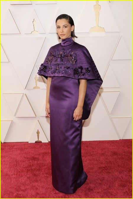 Naomi Scott on the Oscars 2022 red carpet
