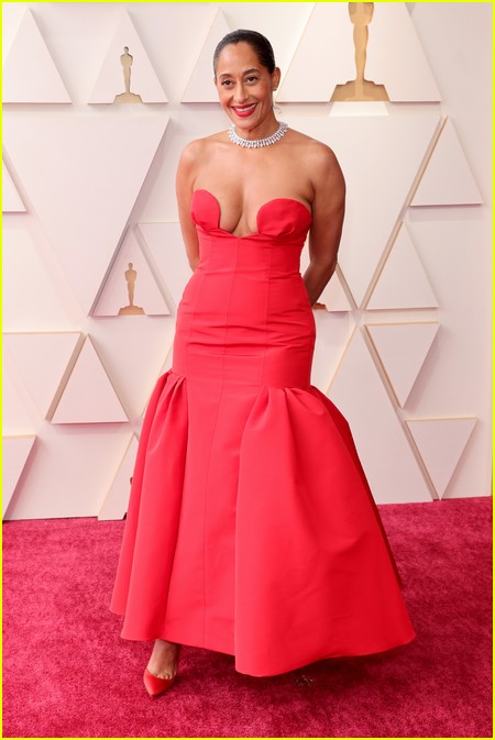 Tracee Ellis Ross on the Oscars 2022 red carpet