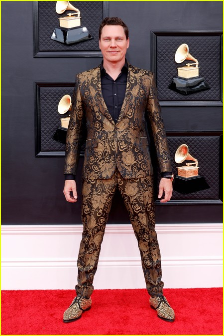 Tiësto on the Grammys 2022 red carpet