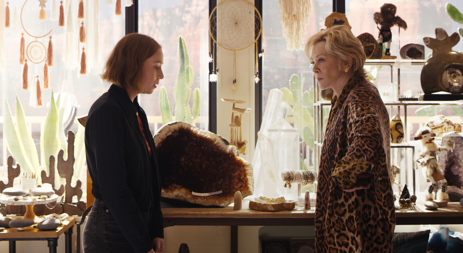 HBO Max Debuts ‘Hacks’ Season 2 Teaser Trailer, Premiere Date Revealed