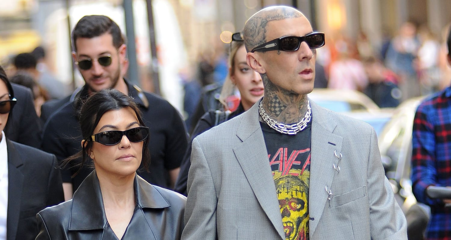 Kourtney Kardashian & Fiance Travis Barker Keep Close While Sightseeing in Milan | Kourtney Kardashian, Phil Riportella, Simon Huck, Stephanie Shepherd, Travis Barker - Vimarsana News