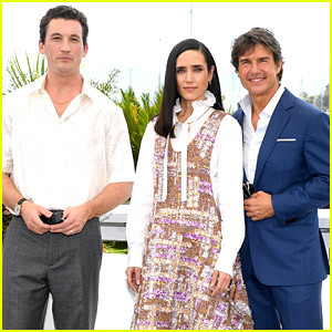 Tom Cruise, Jennifer Connelly, & Miles Teller Bring 'Top Gun' to Cannes 2022