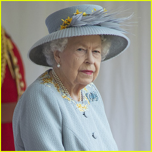 Queen Elizabeth Won't Receive Trooping the Colour Salute for the First Time in 70 Years