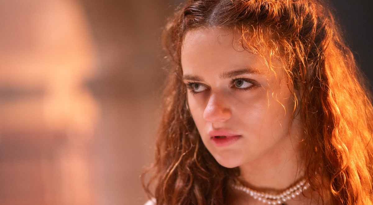 Joey King Gives Us a Sneak Peek at Her Big Fight Scenes in ‘The