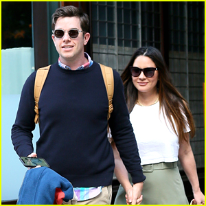 Olivia Munn Holds Hands With John Mulaney While Heading to His Stand Up Show