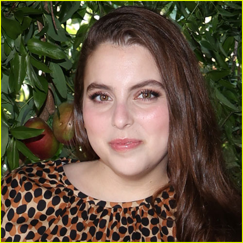 Beanie Feldstein Explains Decision to Leave Broadway’s ‘Funny Girl,’ Moves Up Final Show Date