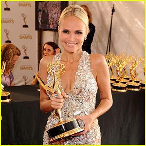 Kristin Chenoweth Explains Why Her Emmys Night in 2009 Ended in an Ambulance
