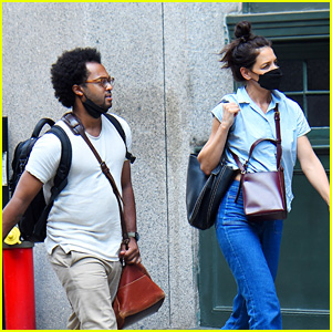 Katie Holmes & Boyfriend Bobby Wooten III Spotted Lugging Bags Around in NYC
